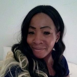 Meet your Posher, Lala